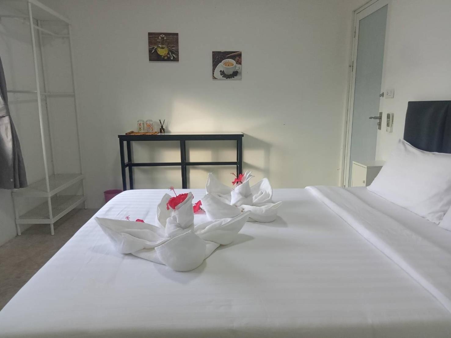 Baan Talay Hostel Koh Mak Dış mekan fotoğraf